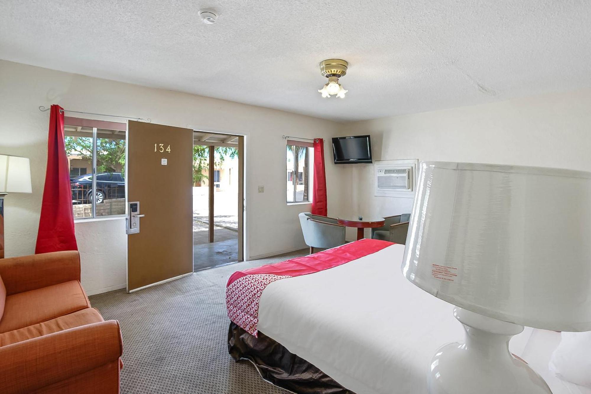 Hotel Oyo Az - I-8 Us-95 3*