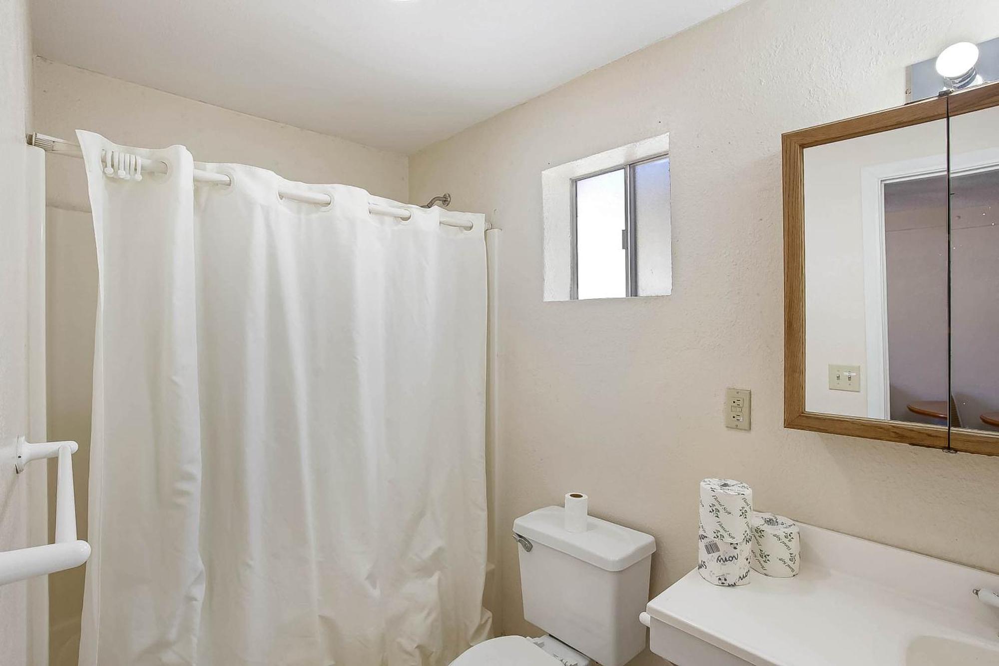 Oyo Az - I-8 Us-95 Hotel